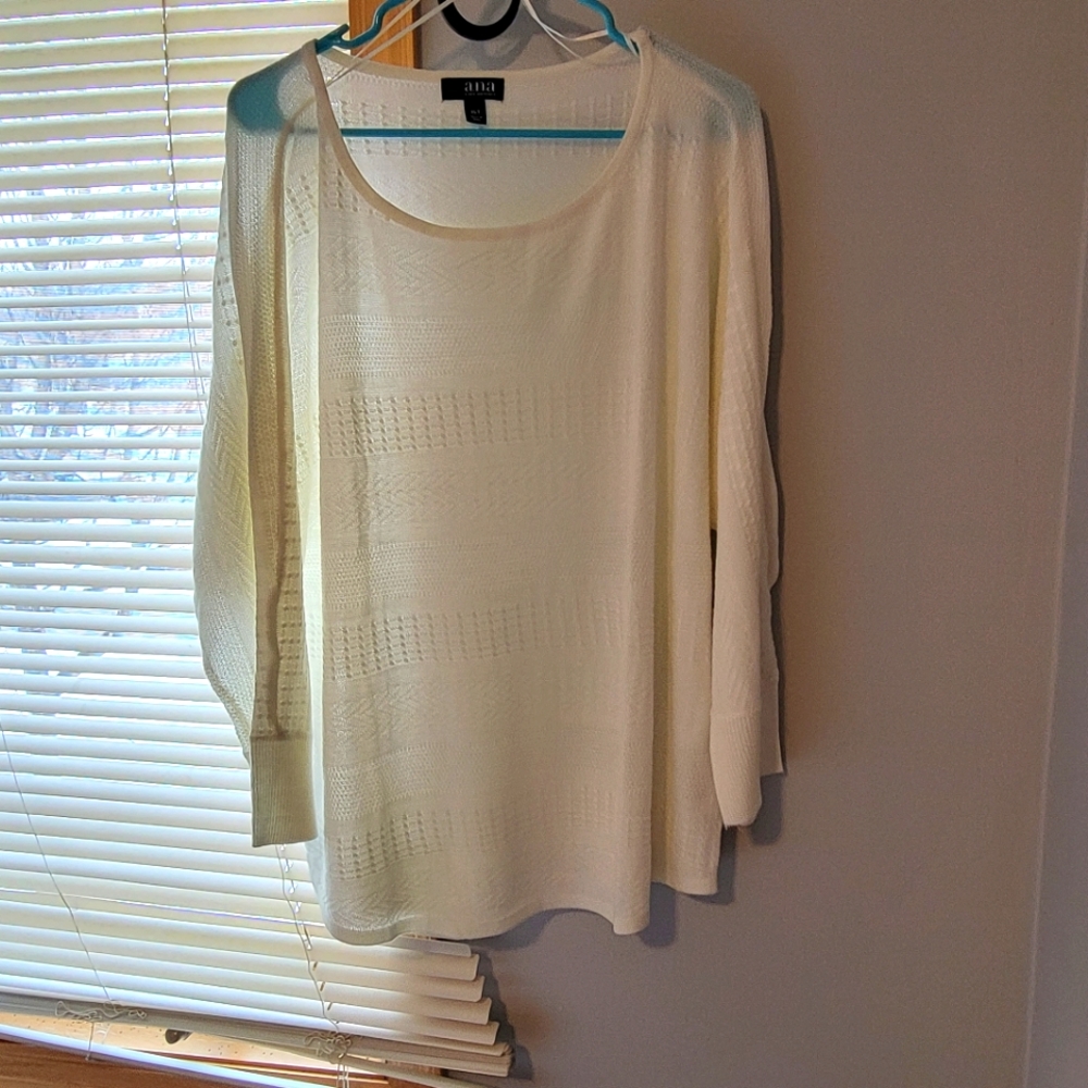 White knit blouse